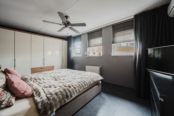 Medium property photo - Koningin Beatrixplein 25, 3201 CG Spijkenisse